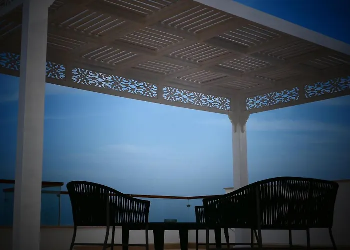 Palmen Villa *